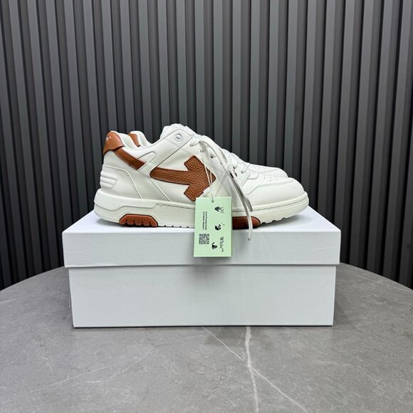 Off-White Sneakers - Picture 6 of 9